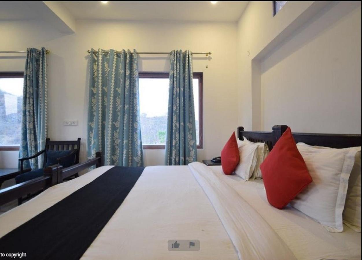 The Sky Imperial Jungle Camp Resort كمبالغره المظهر الخارجي الصورة
