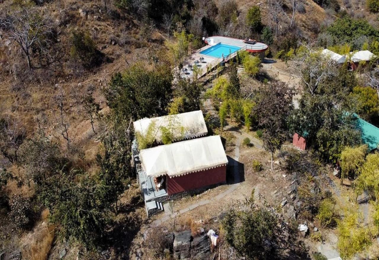 The Sky Imperial Jungle Camp Resort كمبالغره المظهر الخارجي الصورة