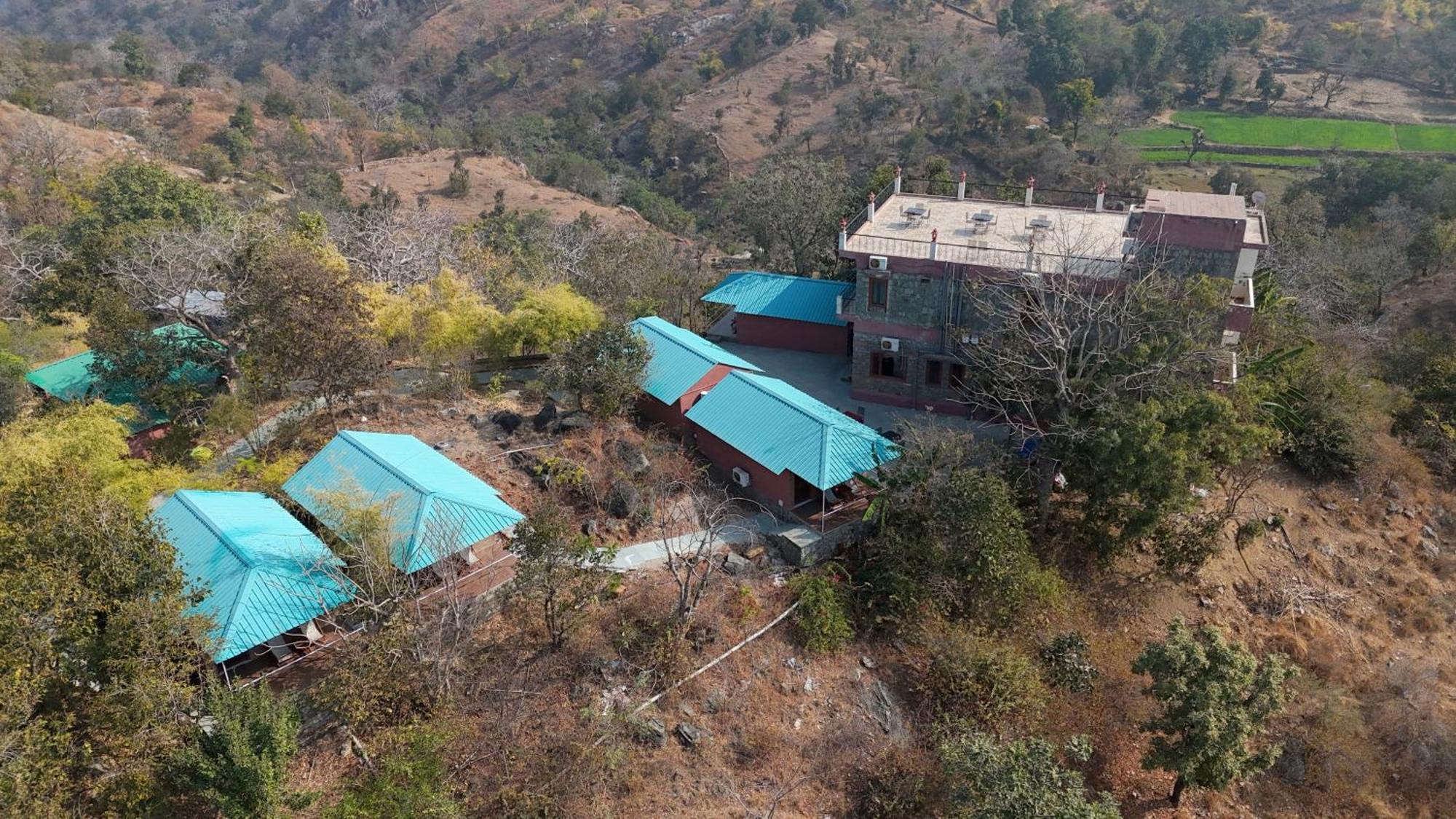The Sky Imperial Jungle Camp Resort كمبالغره المظهر الخارجي الصورة